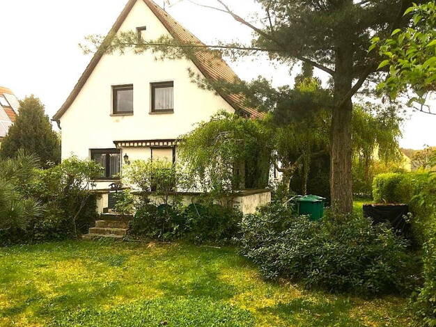 Einfamilienhaus zum Kauf provisionsfrei 330.000 € 5 Zimmer 120 m² 2.000 m² Grundstück Zeulenroda 07937