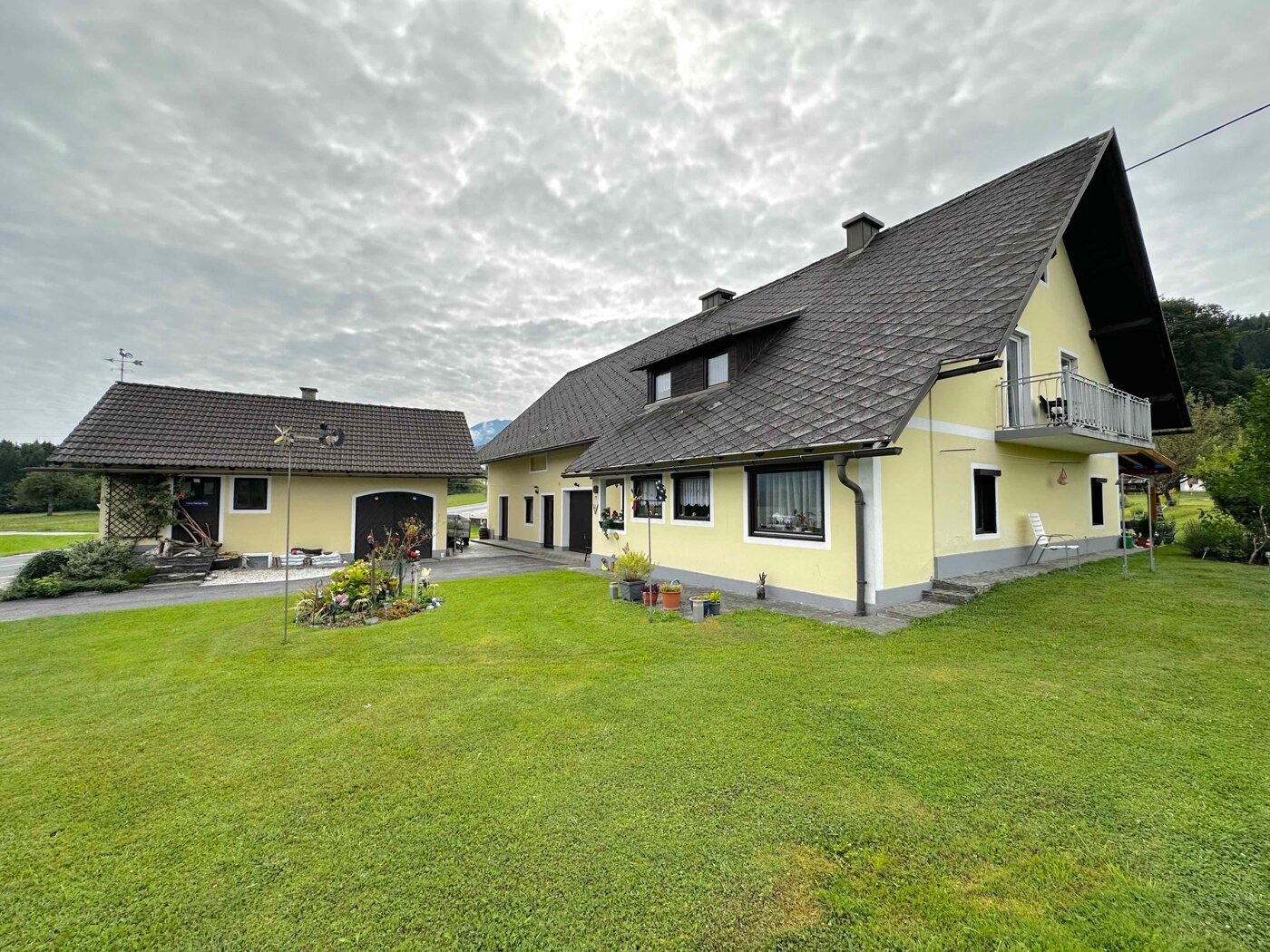 Einfamilienhaus zum Kauf 335.000 € 8 Zimmer 163,9 m²<br/>Wohnfläche 1.344 m²<br/>Grundstück Feistritz im Rosental 9181