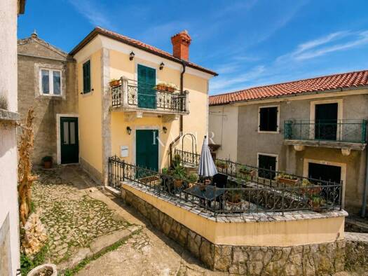 Haus zum Kauf 295.000 € 5 Zimmer 180 m² Beli, Cres Cres