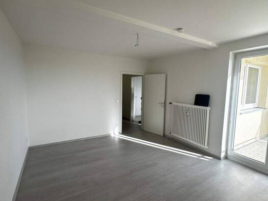 Wohnung zum Kauf 149.000 € 2 Zimmer 47,4 m² 8. Geschoss Rudolf-Schiestl-Straße 19/21 Nordstadt Fürth 90765