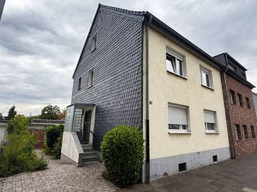 Mehrfamilienhaus zum Kauf 520.000 € 7,5 Zimmer 162 m² 243 m² Grundstück Höhenhaus Mülheim 51061