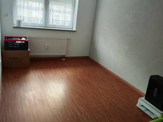 Wohnung zur Miete 700 € 2 Zimmer 76 m² 3 Geschosse Rielasingen Rielasingen-Worblingen 78239