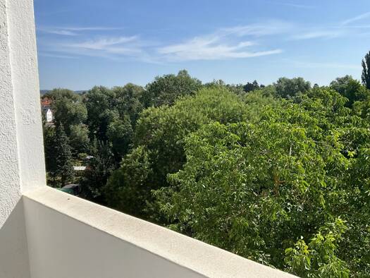 Wohnung zur Miete 623 € 2 Zimmer 56 m² 4. Geschoss frei ab 16.10.2026 Augsburger Straße 2 Delkenheim Wiesbaden 65205