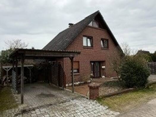 Einfamilienhaus zum Kauf 439.000 € 4 Zimmer 125 m² 579 m² Grundstück Bierden Achim 28832