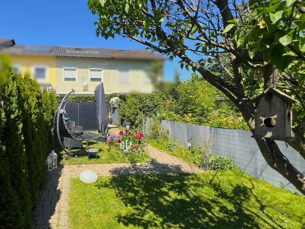Reihenmittelhaus zum Kauf 319.000 € 4 Zimmer 86 m² 229 m² Grundstück Nordstadt Reutlingen 72760