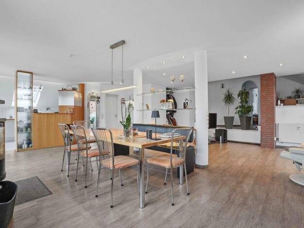 Wohnung zum Kauf 379.900 € 3,5 Zimmer 115,7 m² 1. Geschoss frei ab 01.08.2026 Laupheim 88471