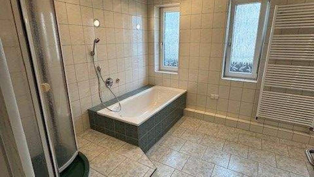 Wohnung zur Miete 740 € 2 Zimmer 92,3 m² 4. Geschoss frei ab 01.03.2026 Horster Straße 23 Stadtmitte Bottrop 46236