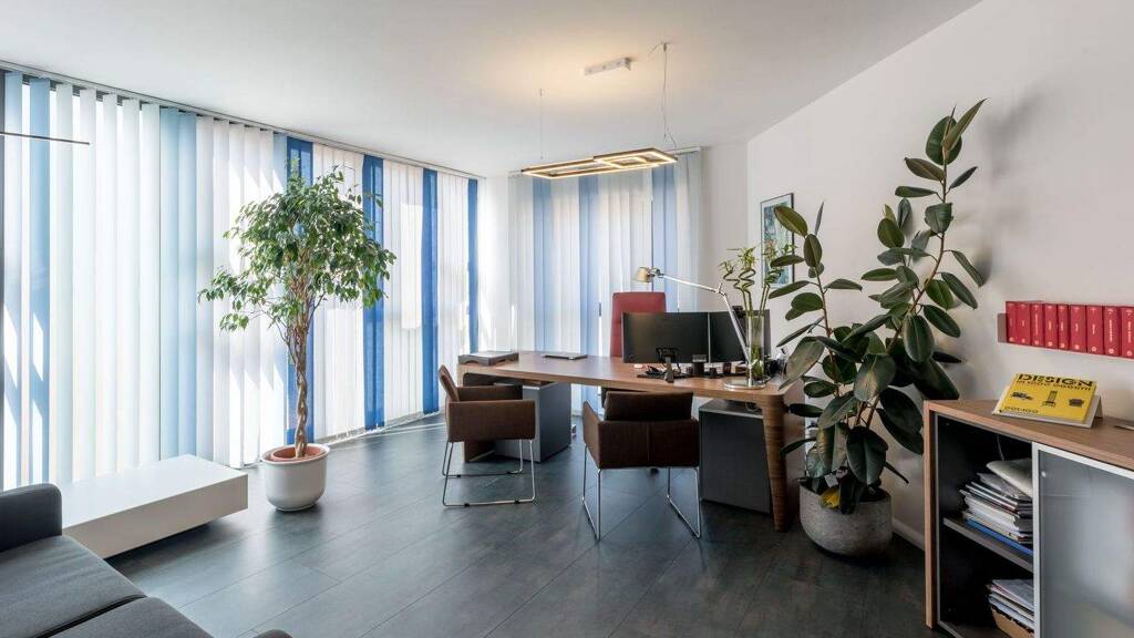 Büro zur Miete 1.000 € Via Macello 50 Bozen 39100