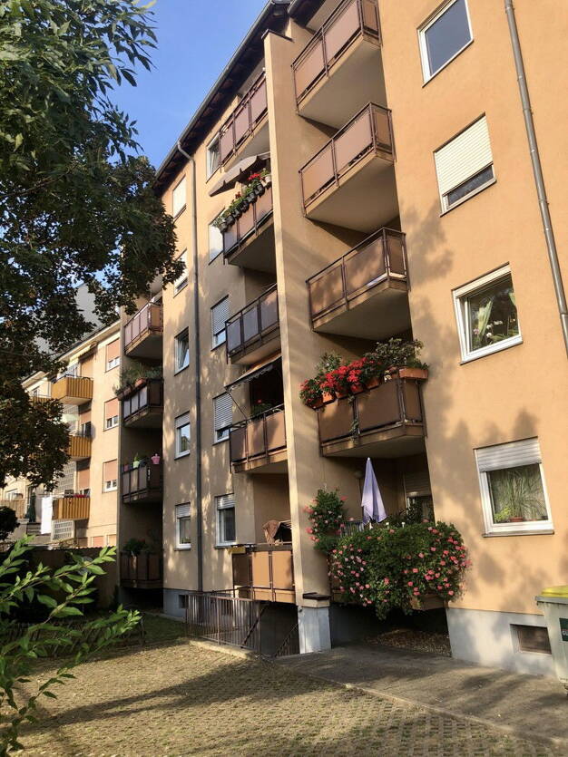Wohnung zur Miete 600 € 2 Zimmer 63 m² 3. Geschoss frei ab 01.08.2025 Neckarauerstraße 17-19 Neckarau - Mitte Mannheim 68199