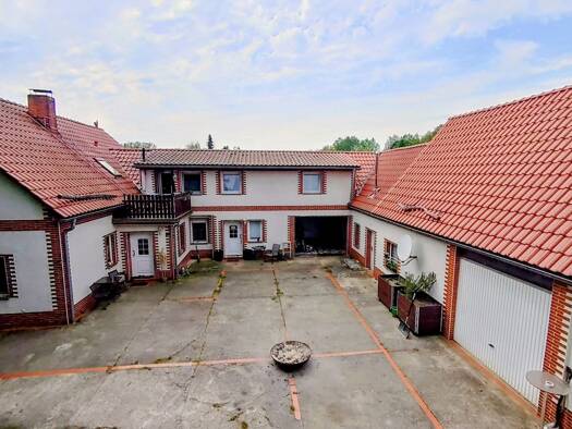 Mehrfamilienhaus zum Kauf als Kapitalanlage geeignet 190.000 € 8 Zimmer 292 m² 1.184 m² Grundstück Kringelsdorf Boxberg 02943