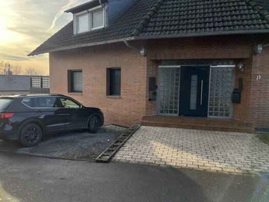 Wohnung zum Kauf 305.000 € 4 Zimmer 139 m² 1. Geschoss frei ab 01.05.2026 Kranüchel Much 53804