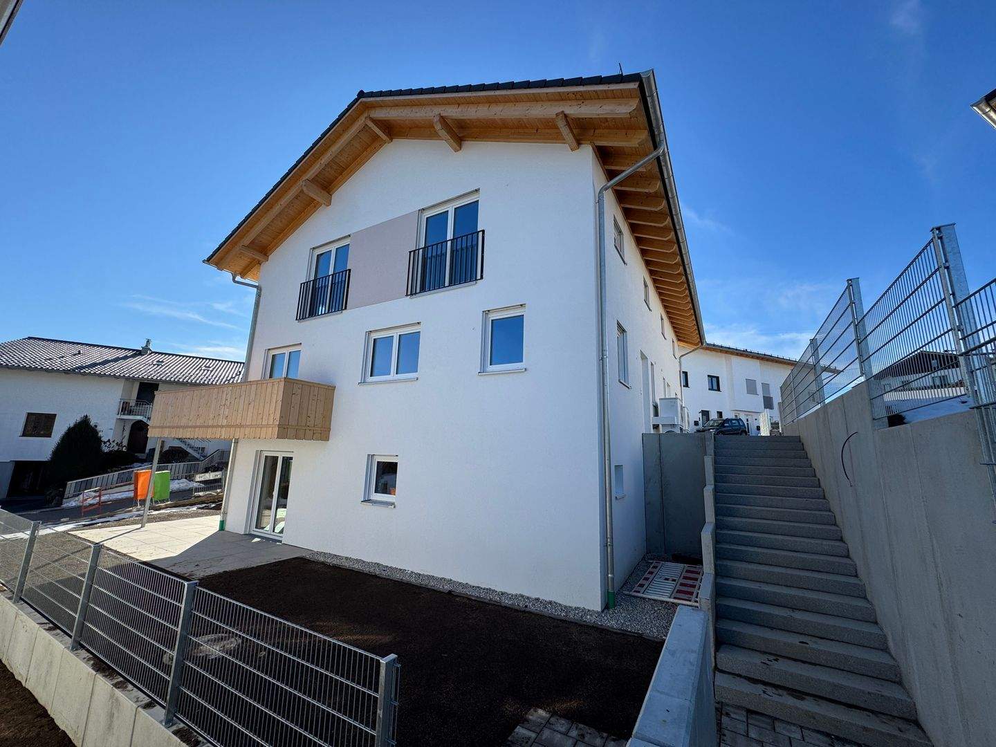 Immobilie in Schechen - Attraktive Doppelhaushälfte in ruhiger Lage mit Bergblick - Bild 3