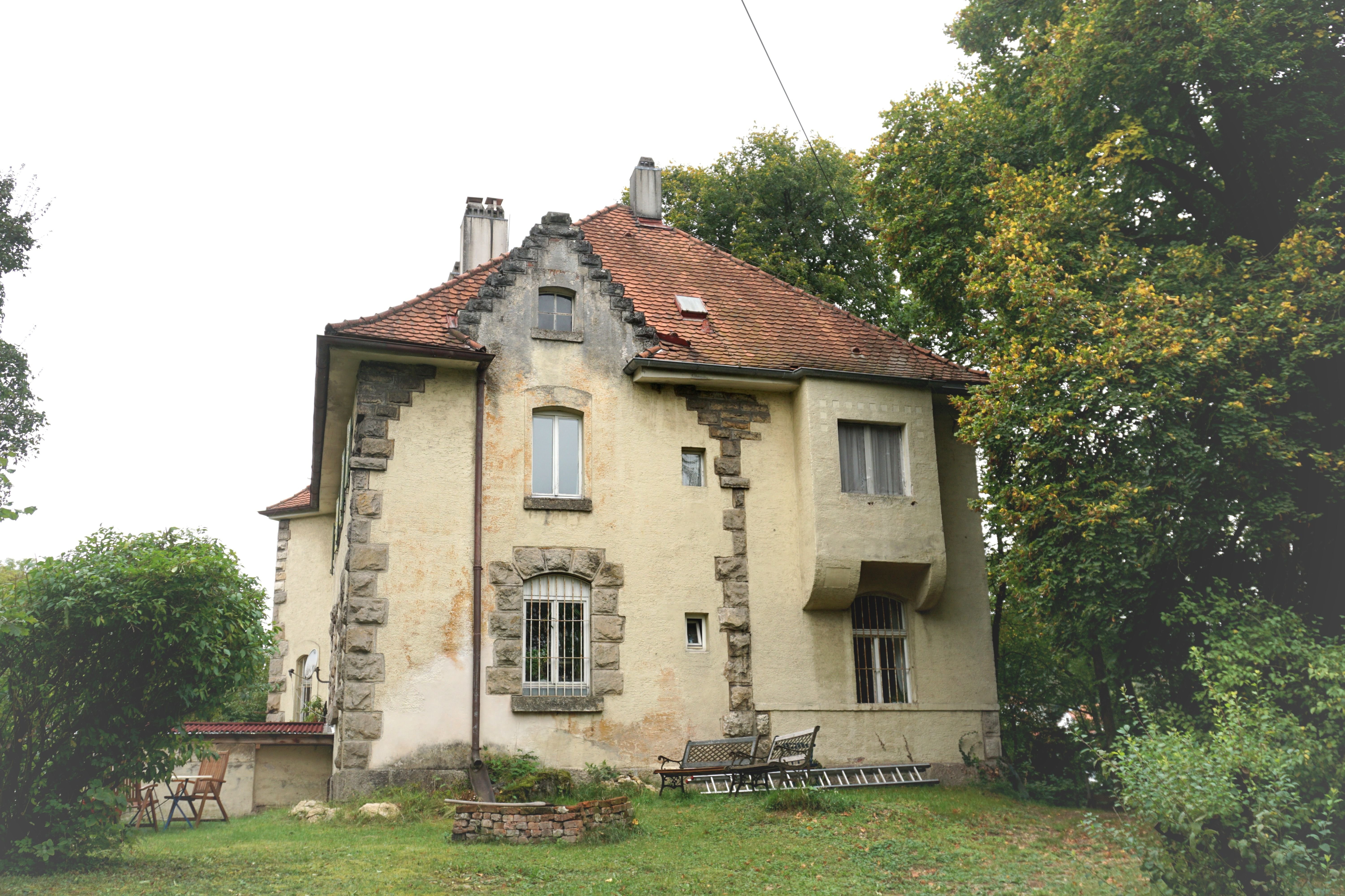 Villa zum Kauf 820.000 € 6 Zimmer 160 m²<br/>Wohnfläche 2.952 m²<br/>Grundstück ab sofort<br/>Verfügbarkeit Etterzhausen Nittendorf 93152