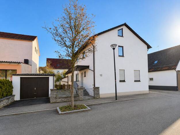 Einfamilienhaus zur Miete 1.350 € 3 Zimmer 115 m² 150 m² Grundstück Innenstadt Heidenheim an der Brenz 89518