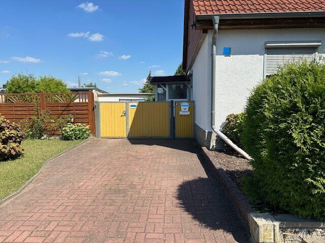 Haus zum Kauf 128.000 € 3 Zimmer 90 m²<br/>Wohnfläche 1.013 m²<br/>Grundstück ab sofort<br/>Verfügbarkeit Stendal Stendal 39576