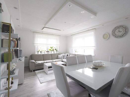 Wohnung zum Kauf 299.000 € 3 Zimmer 76,3 m² 1. Geschoss Biberach 88400