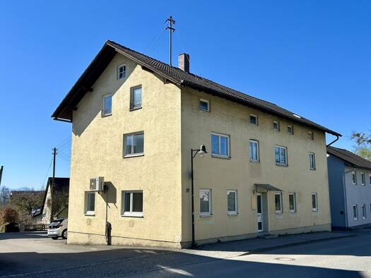 Mehrfamilienhaus zum Kauf 695.000 € 24 Zimmer 302 m² 534 m² Grundstück frei ab sofort Ebersberg 85560