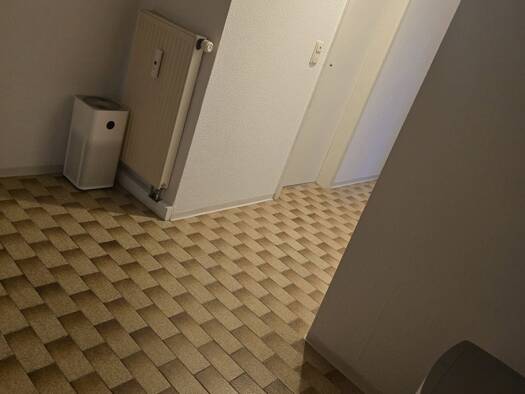 Wohnung zur Miete 590 € 2,5 Zimmer 90 m² frei ab 01.11.2026 Güntersleben 97261