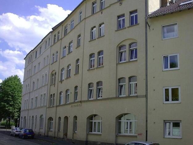 Wohnung zur Miete 400 € 4 Zimmer 110 m² 2. Geschoss Wolfhager Str. 85 Rothenditmold Kassel 34127