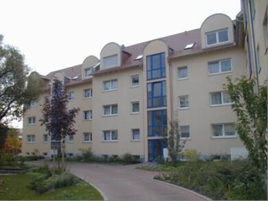Wohnung zur Miete 385 € 2 Zimmer 54,3 m² 2. Geschoss frei ab sofort Pößneck,Stadt Pößneck 07381