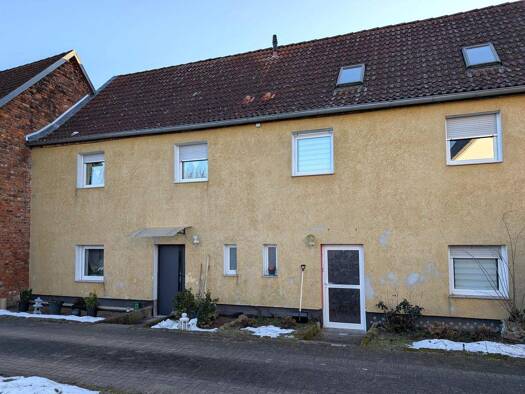 Wohnanlage zum Kauf als Kapitalanlage geeignet 88.000 € 12 Zimmer 260 m² 3.021 m² Grundstück Lindwerder Jessen 06917