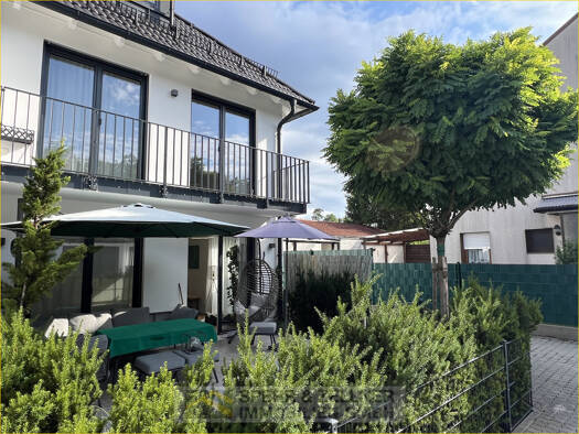 Reihenendhaus zur Miete 3.250 € 5 Zimmer 149 m² 174,3 m² Grundstück frei ab 01.11.2025 Neukirchstockach Brunnthal 85649