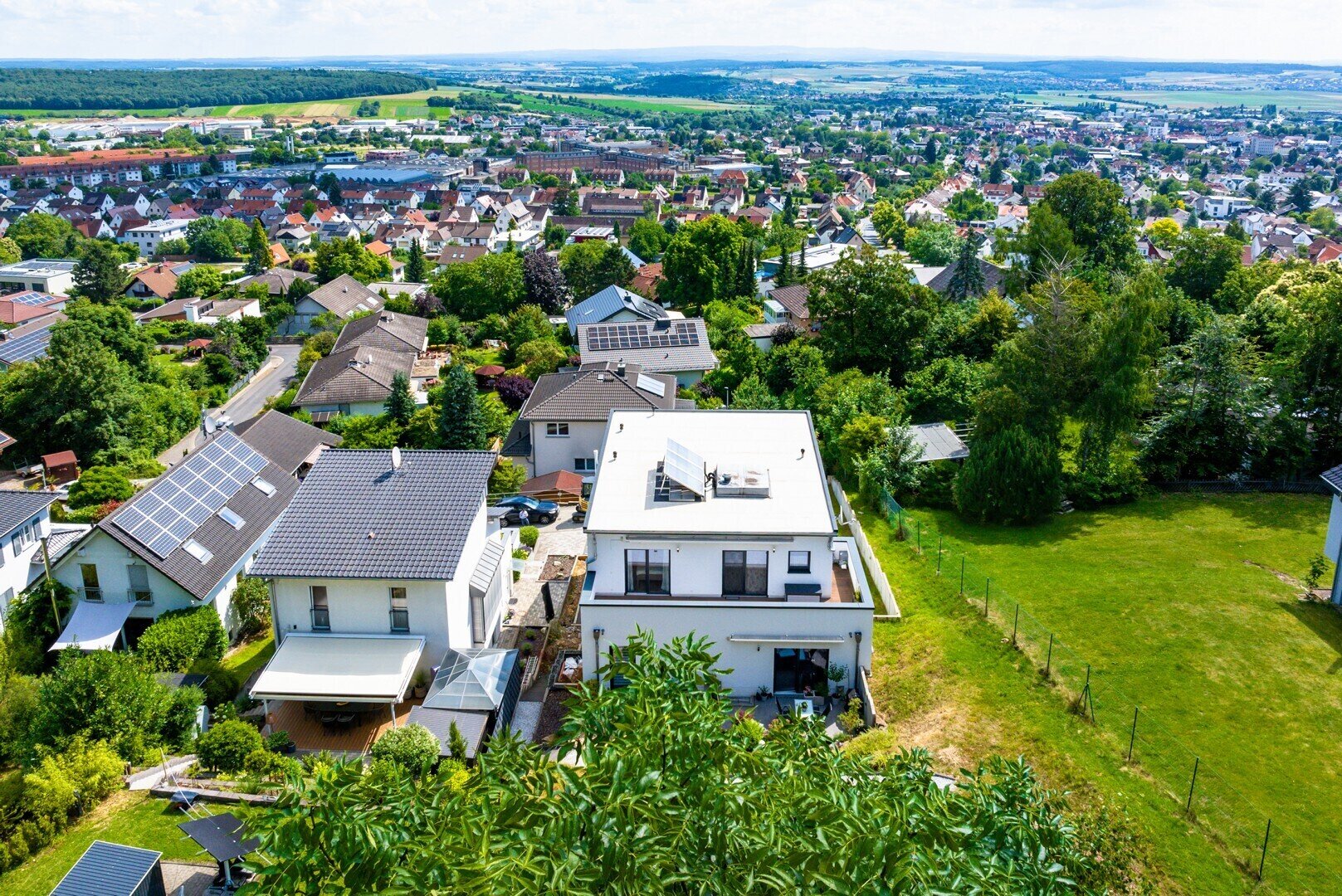 Penthouse zum Kauf 598.000 € 3 Zimmer 117 m²<br/>Wohnfläche 01.10.2024<br/>Verfügbarkeit Butzbach Butzbach 35510