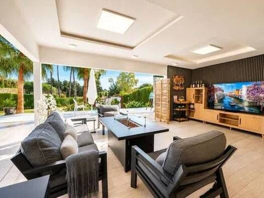 Chalet zur Miete 13.000 € 8 Zimmer 770 m² Urbanizacion Zarza Del Paraiso Estepona 29688