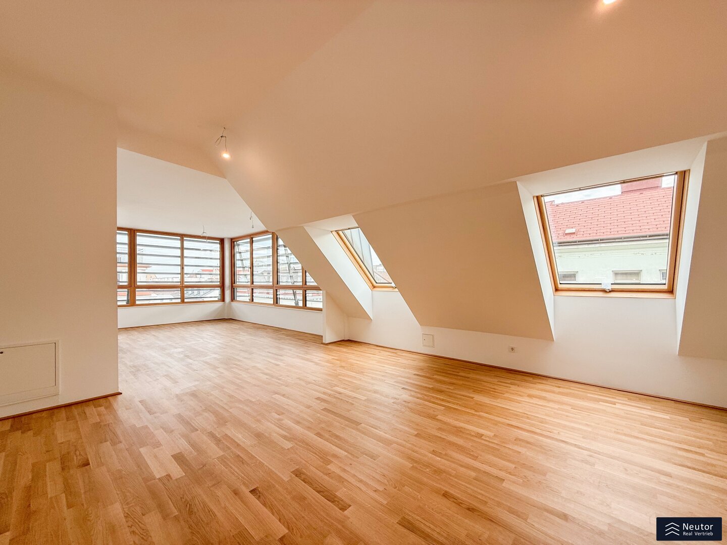 Wohnung zur Miete 1.788 € 3 Zimmer 112 m²<br/>Wohnfläche 3.<br/>Geschoss 15.01.2025<br/>Verfügbarkeit Pernerstorfergasse Wien 1100