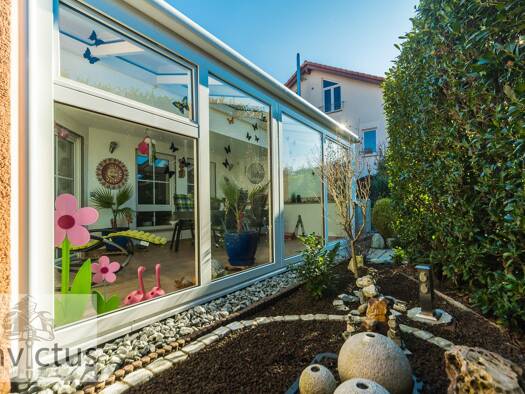 Einfamilienhaus zum Kauf 995.000 € 6,5 Zimmer 280 m² 537 m² Grundstück Schluchtern Leingarten 74211