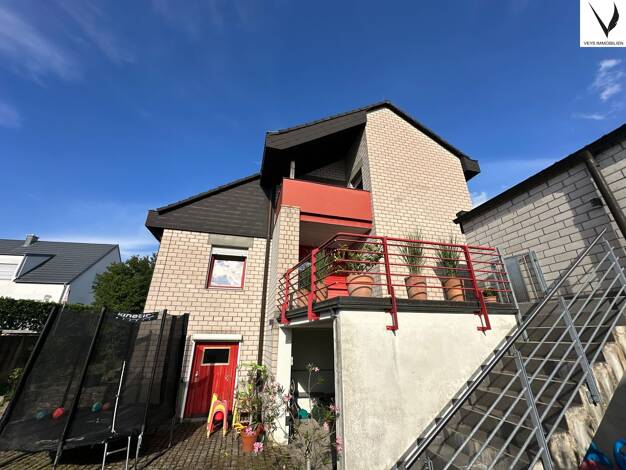 Einfamilienhaus zum Kauf 675.000 € 7 Zimmer 220 m² 619 m² Grundstück Gochsheim Gochsheim 97469