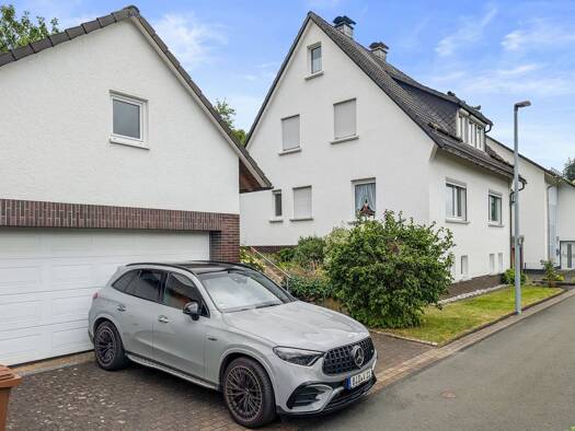 Einfamilienhaus zum Kauf 165.000 € 5 Zimmer 136,2 m² 551 m² Grundstück Feudingen Bad Laasphe 57334