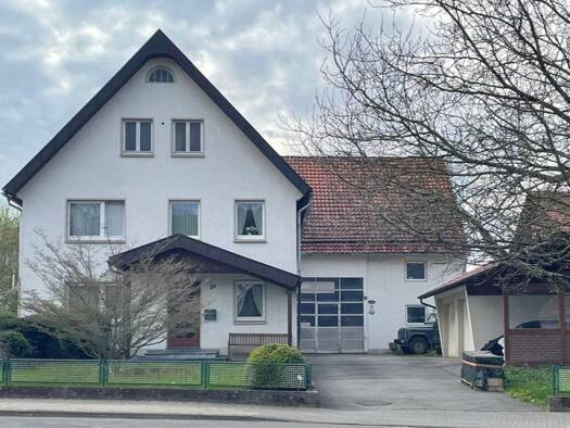 Einfamilienhaus zum Kauf 285.000 € 9 Zimmer 235,3 m² 2.347 m² Grundstück Ovenhausen Höxter / Ovenhausen 37671