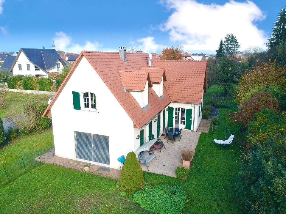 Haus zum Kauf 748.000 € 5 Zimmer 161 m²<br/>Wohnfläche 875 m²<br/>Grundstück ab sofort<br/>Verfügbarkeit HESINGUE 68220