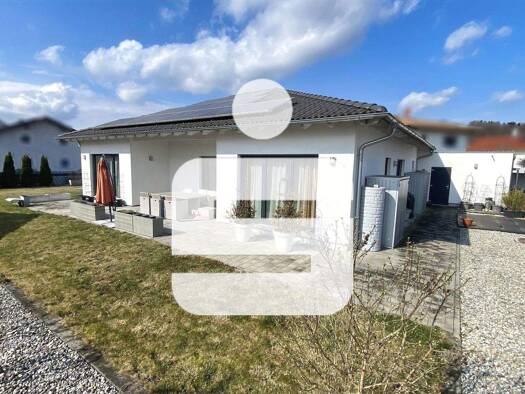 Bungalow zum Kauf 595.000 € 3 Zimmer 125,5 m² 887 m² Grundstück Hitzenau Kirchdorf 84375