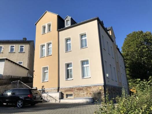 Wohnung zur Miete 269 € 2 Zimmer 48,2 m² 1. Geschoss Bahnhofstr.9 Bärenstein 09471