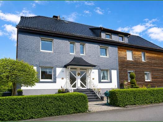 Doppelhaushälfte zum Kauf 350.000 € 8 Zimmer 173,3 m² 547 m² Grundstück Burscheid 51399