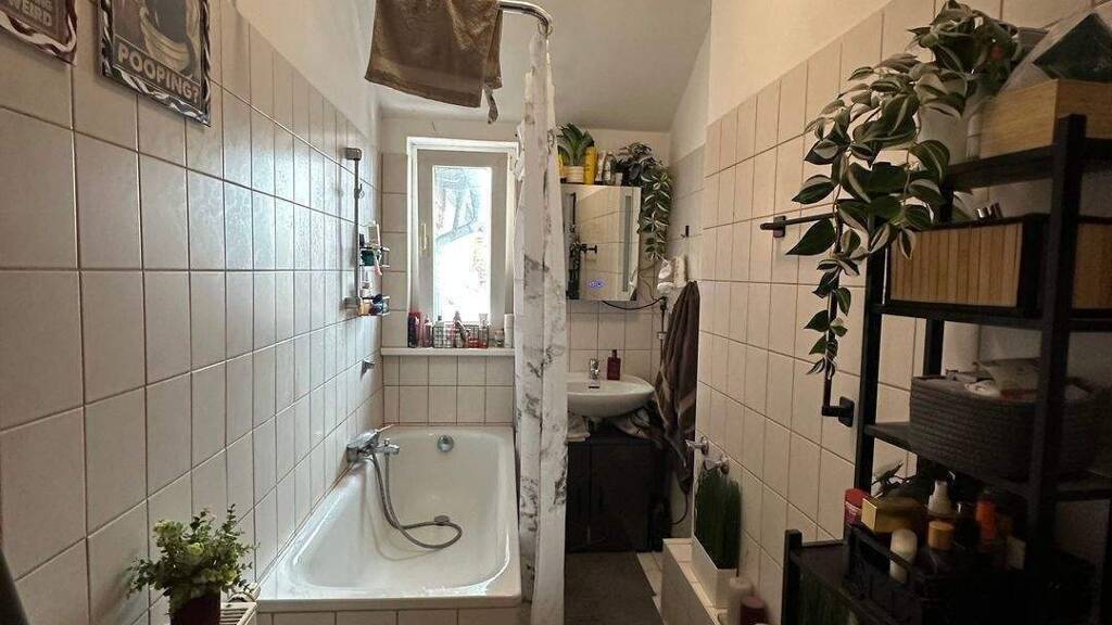 Wohnung zur Miete 630 € 3 Zimmer 65 m² 4. Geschoss frei ab 01.04.2026 Rathenaustrasse Krämpfervorstadt Erfurt 99085