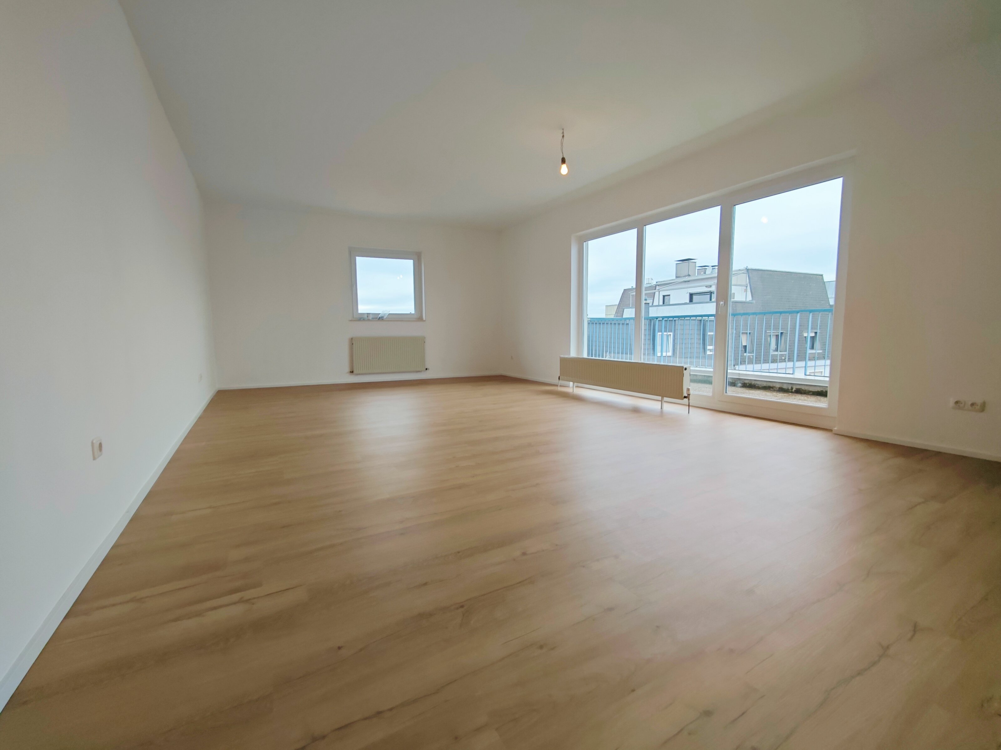 Wohnung zur Miete 650 € 1 Zimmer 47 m²<br/>Wohnfläche 2.<br/>Geschoss Homburg Homburg 66424