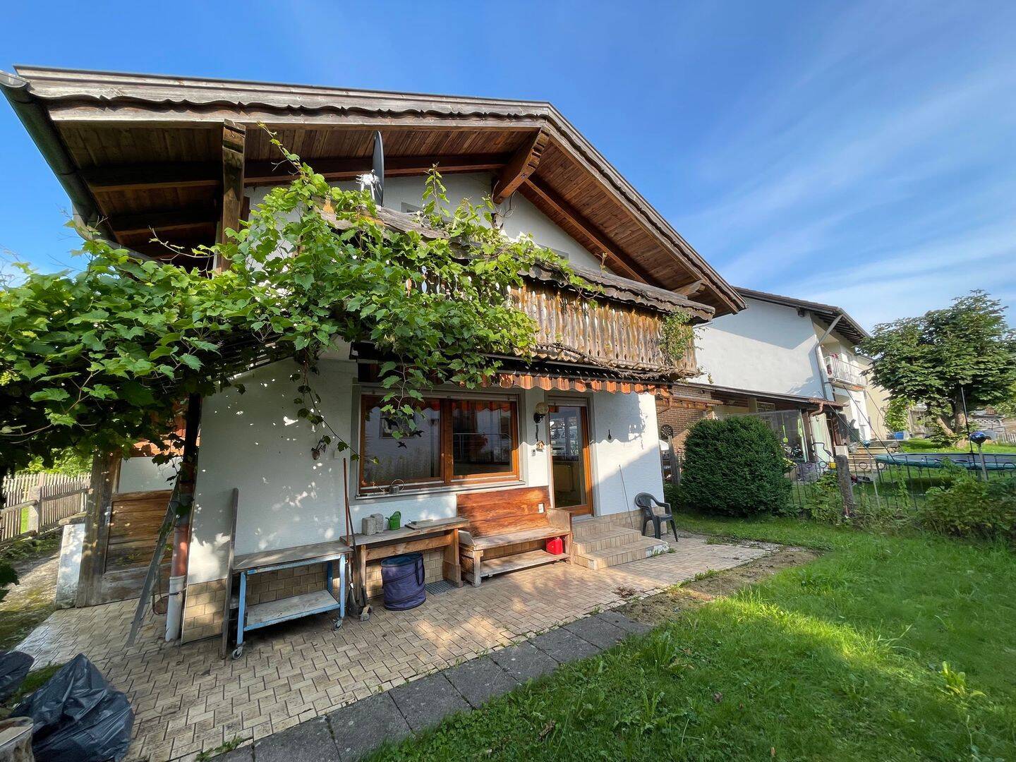 Immobilie in Obergünzburg - 2 DOPPELHAUSHÄLFTEN mit Garten & Garage - Bild 1