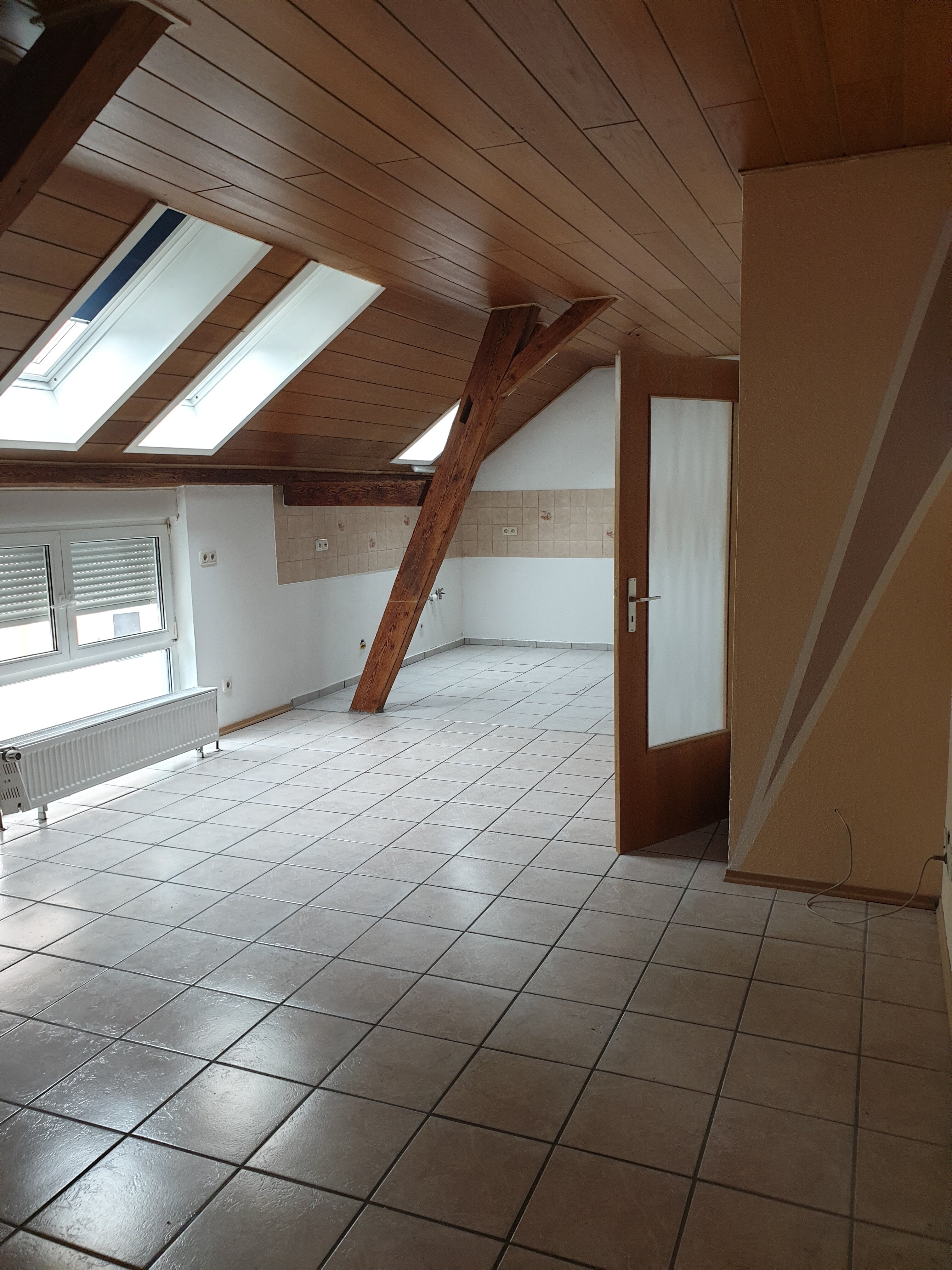 Wohnung zur Miete 645 € 3 Zimmer 72 m²<br/>Wohnfläche 1.<br/>Geschoss ab sofort<br/>Verfügbarkeit Siegenburg Siegenburg 93354