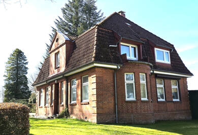 Mehrfamilienhaus zum Kauf provisionsfrei 375.000 € 7 Zimmer 203 m² 2.007 m² Grundstück Schönwalde Schönwalde am Bungsberg 23744