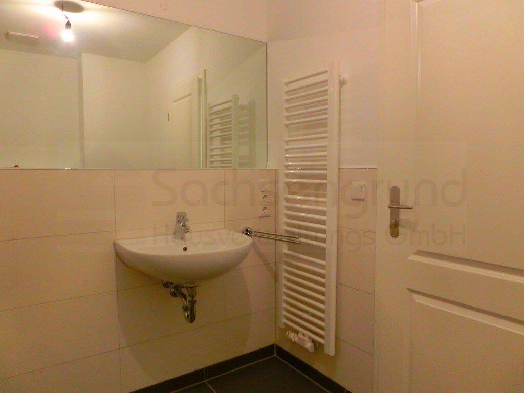 Property thumbnail 24