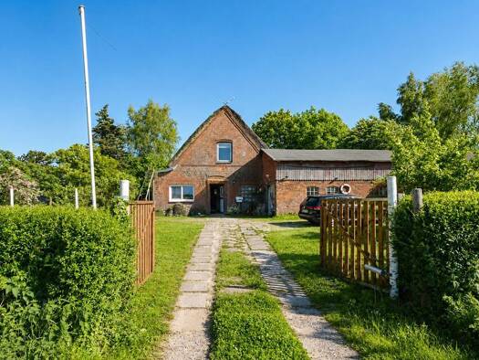 Einfamilienhaus zum Kauf 220.000 € 5 Zimmer 110 m² 1.362 m² Grundstück Sommerland Sommerland 25358