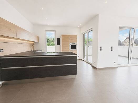 Wohnung zur Miete 1.100 € 3 Zimmer 130 m² 1. Geschoss frei ab sofort Niederzissen 56651