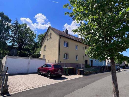 Mehrfamilienhaus zum Kauf als Kapitalanlage geeignet 699.000 € 9 Zimmer 217 m² 731 m² Grundstück Bernbach Veitsbronn 90587