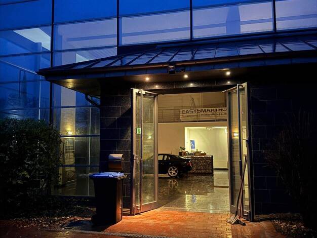 Bürofläche zur Miete provisionsfrei 10 Zimmer 555 m² Bürofläche teilbar von 250 m² bis 555 m² Neuer Weg 1 Lohne Bad Sassendorf 59505