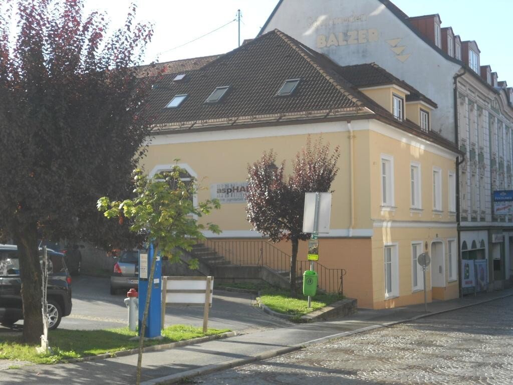 Einfamilienhaus zum Kauf 25 Zimmer 500 m²<br/>Wohnfläche 539 m²<br/>Grundstück ab sofort<br/>Verfügbarkeit Wolfsberg 9400