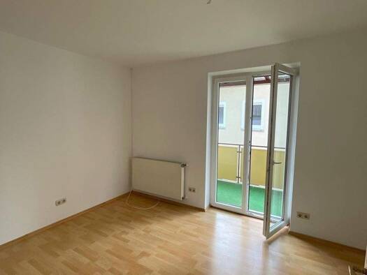 Wohnung zur Miete 650 € 80 m² frei ab sofort Ludwigstraße Bad Brückenau 97769