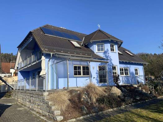 Wohnung zur Miete 1.075 € 4 Zimmer 127 m² 1. Geschoss Oesdorf Heroldsbach 91336